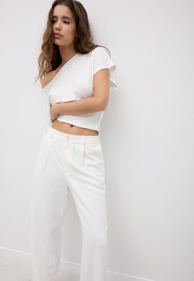 Hose mit geradem Bein im Leinen-Look Hose mit geradem Bein im Leinen-Look