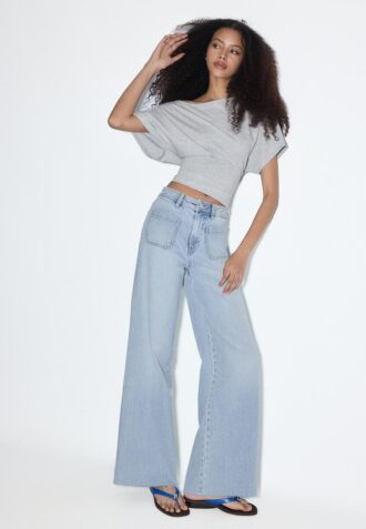Jeans mit geradem Bein und Taschen