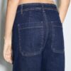 Jeans mit geradem Bein und Taschen Jeans mit geradem Bein und Taschen