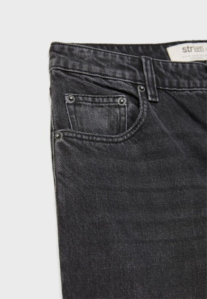 Jeans mit niedriger Leibhöhe und Wide Leg-Bein Jeans mit niedriger Leibhöhe und Wide Leg-Bein