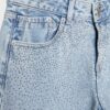 Jeans mit niedriger Leibhöhe und Wide Leg mit Strasssteinen Jeans mit niedriger Leibhöhe und Wide Leg mit Strasssteinen