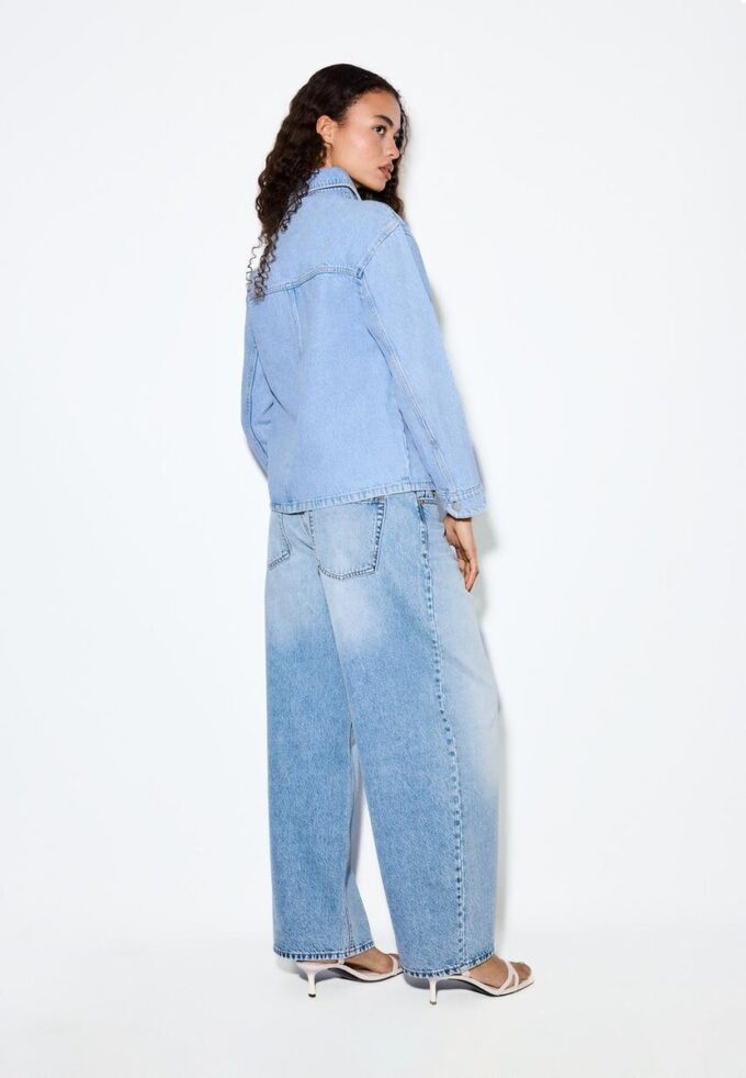 Jeansjacke mit Taschen Jeansjacke mit Taschen