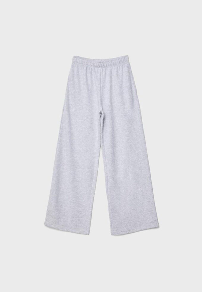 Jogginghose mit weitem Bein Jogginghose mit weitem Bein