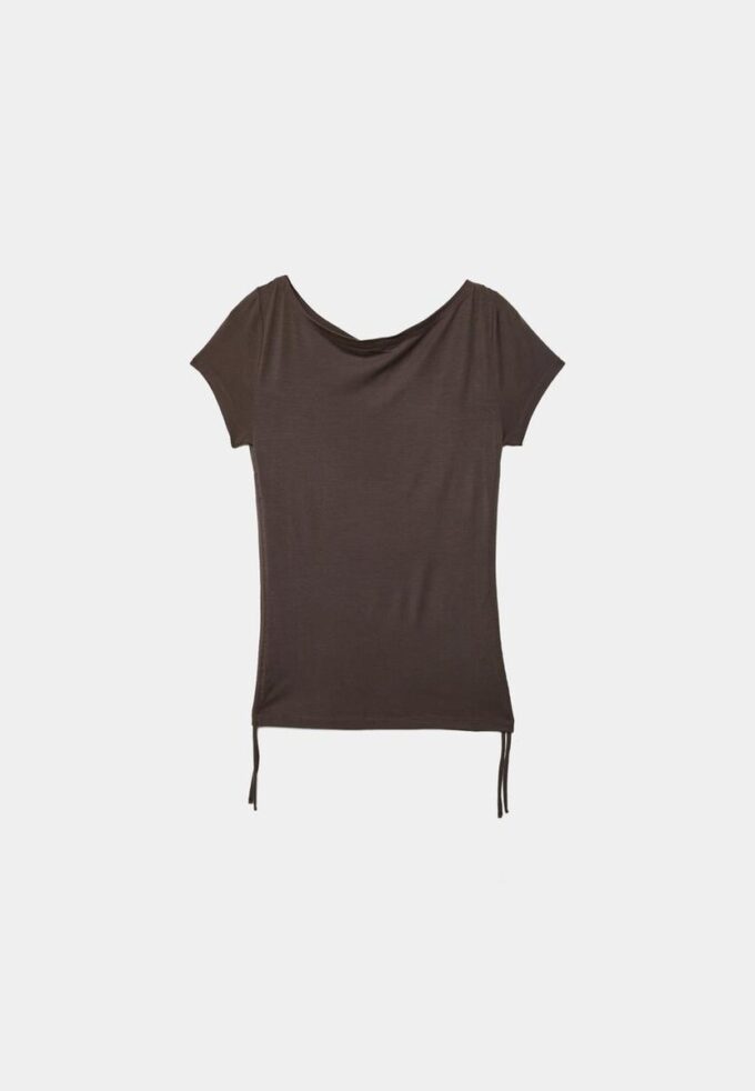 Kurzarm-T-Shirt mit seitlichen Raffungen Kurzarm-T-Shirt mit seitlichen Raffungen