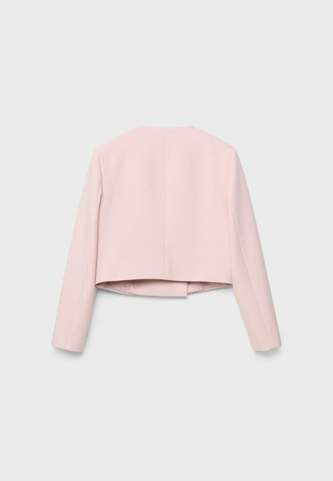 Kurzer Blazer mit Rundhalsausschnitt Kurzer Blazer mit Rundhalsausschnitt