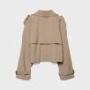 Kurzer, fließender Trenchcoat Kurzer, fließender Trenchcoat