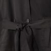 Kurzes, fließendes Trenchcoat mit Gürtel Kurzes, fließendes Trenchcoat mit Gürtel
