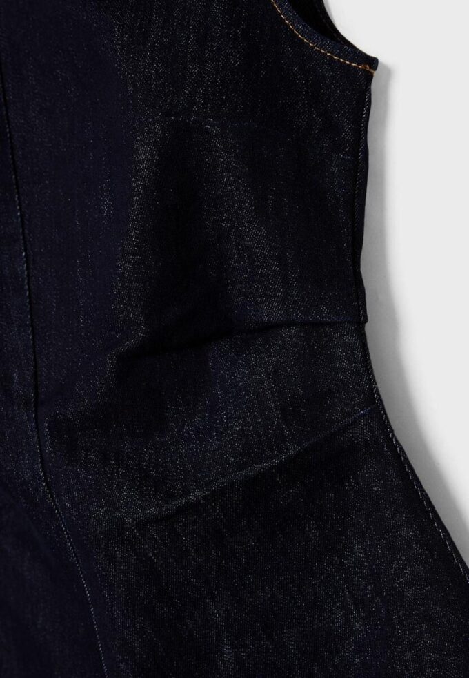 Kurzes Jeanskleid Kurzes Jeanskleid