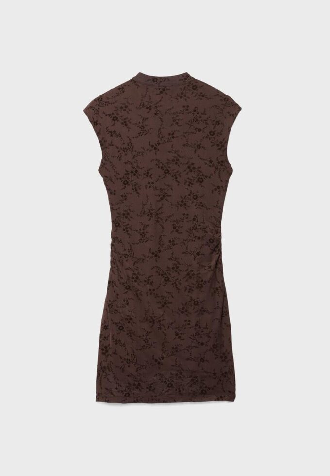 Kurzes Kleid im Qipao-Stil Kurzes Kleid im Qipao-Stil