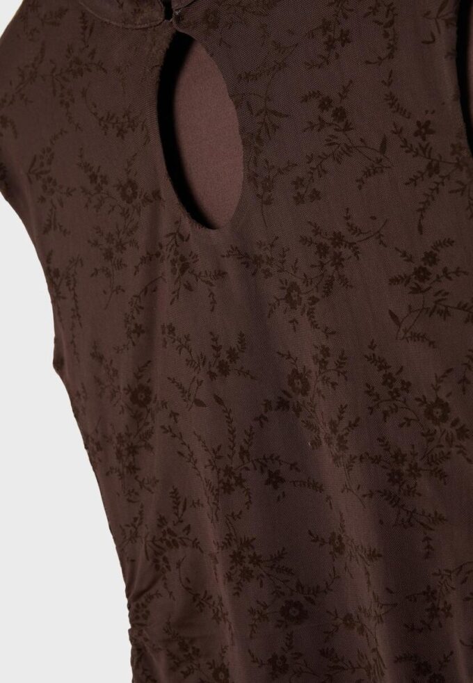 Kurzes Kleid im Qipao-Stil Kurzes Kleid im Qipao-Stil