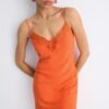 Kurzes rustikales Spitzenkleid Kurzes rustikales Spitzenkleid