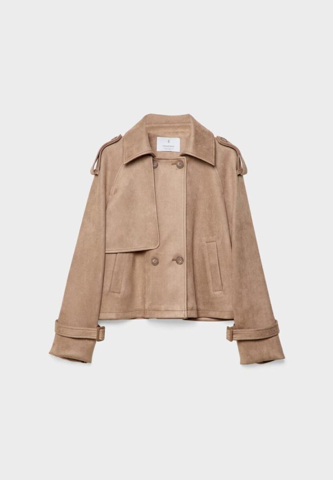 Kurzes Trenchcoat aus Kunstwildleder Kurzes Trenchcoat aus Kunstwildleder