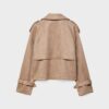 Kurzes Trenchcoat aus Kunstwildleder Kurzes Trenchcoat aus Kunstwildleder