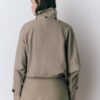 Kurzes Trenchcoat mit Puffärmeln und abnehmbarer Kapuze
