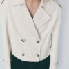 Kurzes Zweireihiger Trenchcoat Kurzes Zweireihiger Trenchcoat