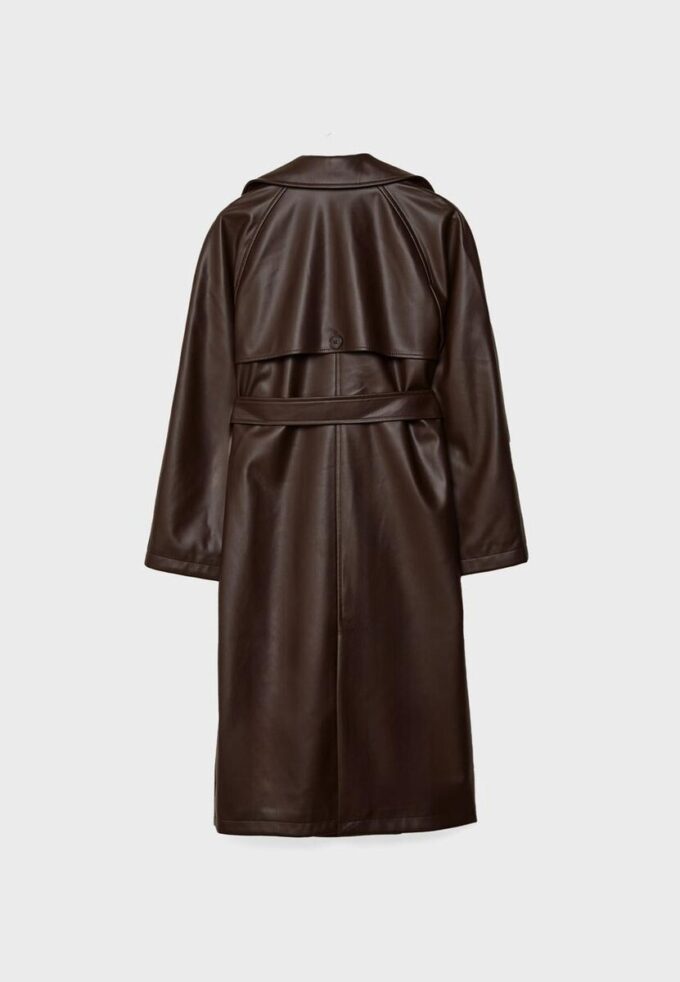 Langer Trenchcoat aus Kunstleder