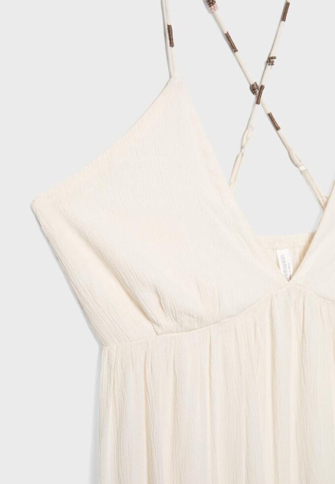 Langes Crêpe-Kleid mit Perlenverzierten Trägern Langes Crêpe-Kleid mit Perlenverzierten Trägern