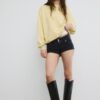 Langärmliges Sweatshirt mit Rundhalsausschnitt und Aufdruck Langärmliges Sweatshirt mit Rundhalsausschnitt und Aufdruck