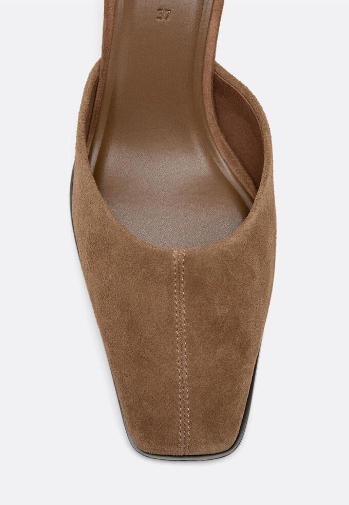 Leder-Pantoletten mit Kitten-Heel
