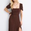 Lockeres Maxikleid mit gekreuztem Rücken Lockeres Maxikleid mit gekreuztem Rücken