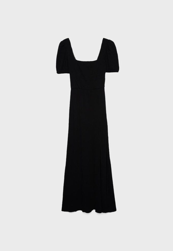 Lockeres Maxikleid mit gekreuztem Rücken Lockeres Maxikleid mit gekreuztem Rücken