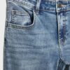 Low-Rise-Jeans mit Schlag Low-Rise-Jeans mit Schlag