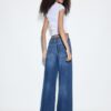 Low-Rise-Jeans mit zwei Knöpfen Low-Rise-Jeans mit zwei Knöpfen