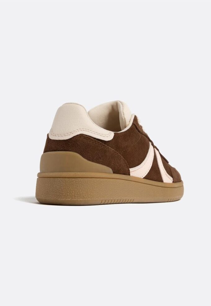 Lässige Ledersneaker Lässige Ledersneaker