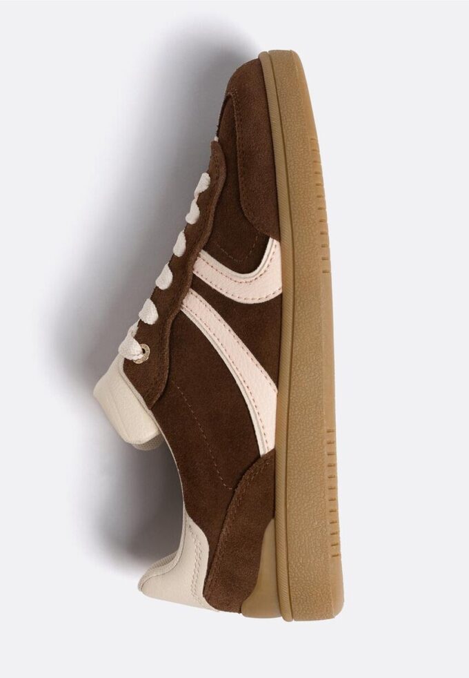 Lässige Ledersneaker