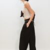 Lyocell-Hose mit Abnähern und Kette Lyocell-Hose mit Abnähern und Kette