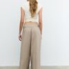 Lyocell-Hose mit Abnähern und Kette Lyocell-Hose mit Abnähern und Kette