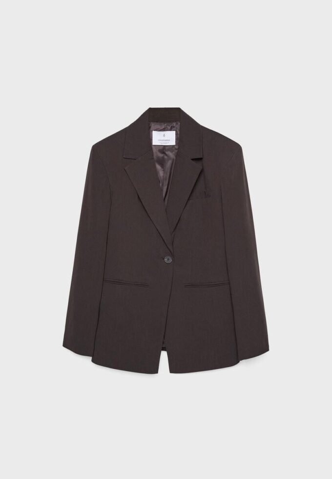 Maßgeschneiderter Blazer mit Knopfleiste Maßgeschneiderter Blazer mit Knopfleiste