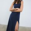 Midi-Kleid mit gekreuztem Rücken im Leinen-Look Midi-Kleid mit gekreuztem Rücken im Leinen-Look