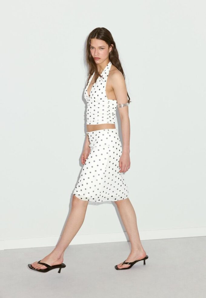 Midi-Rock aus Tüll mit Polka-Dots Midi-Rock aus Tüll mit Polka-Dots
