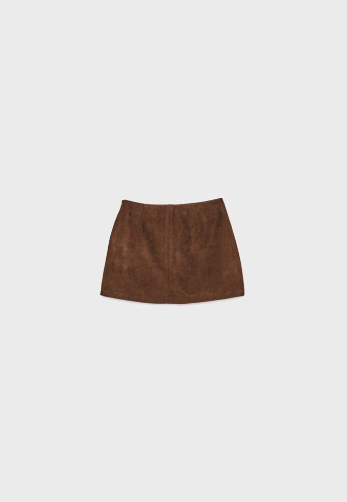 Mini-Skort aus Kunstwildleder Mini-Skort aus Kunstwildleder