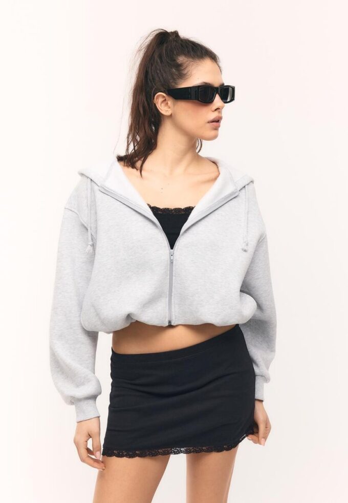 Mini-Skort mit Spitzenbesatz