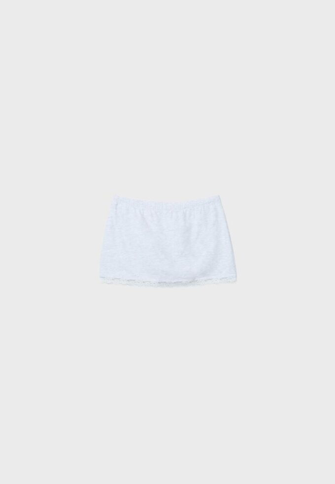 Mini-Skort mit Spitzenbesatz Mini-Skort mit Spitzenbesatz
