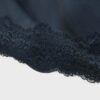 Minirock aus Satin mit Spitzenbesatz Minirock aus Satin mit Spitzenbesatz