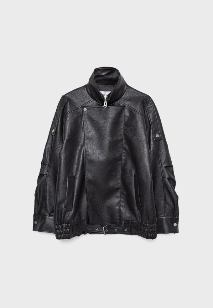 Oversize-Kunstlederjacke mit Revers Oversize-Kunstlederjacke mit Revers