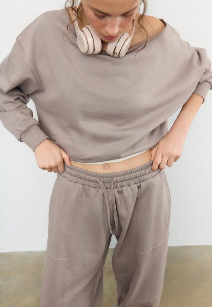 Plüsch-Jogging-Hose im Ballon-Stil Plüsch-Jogging-Hose im Ballon-Stil