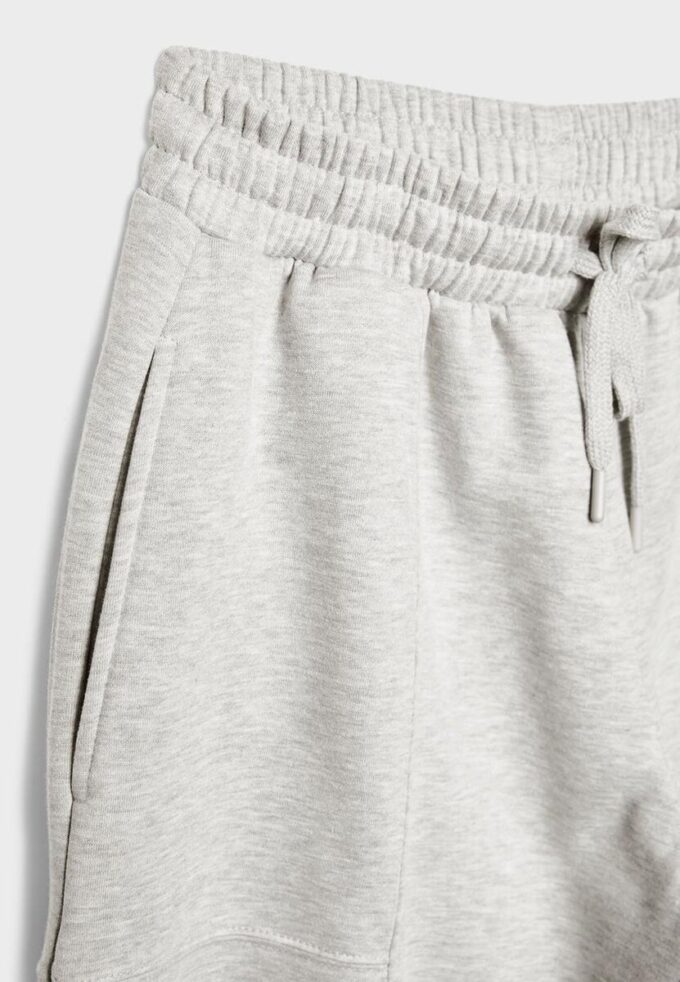 Plüsch-Jogging-Hose im Ballon-Stil Plüsch-Jogging-Hose im Ballon-Stil