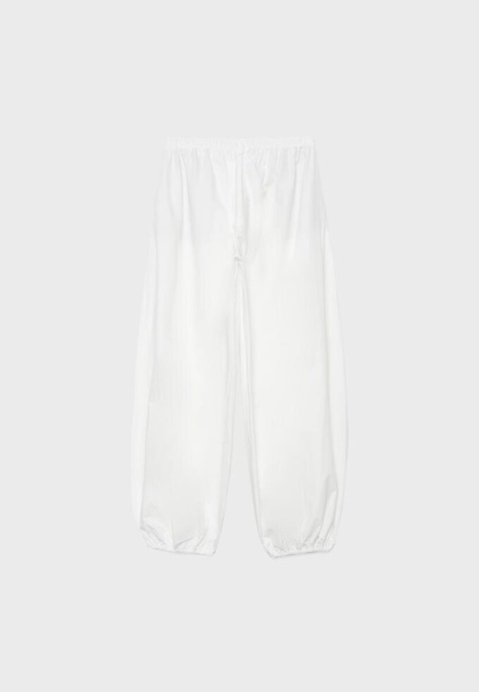 Popeline-Hose mit weitem Schnitt