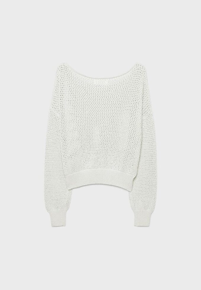 Pullover aus Mesh-Strick mit U-Boot-Ausschnitt Pullover aus Mesh-Strick mit U-Boot-Ausschnitt