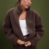 Reißverschlussjacke mit Kunstfellfutter Reißverschlussjacke mit Kunstfellfutter