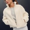 Reißverschlussjacke mit Kunstfellfutter Reißverschlussjacke mit Kunstfellfutter