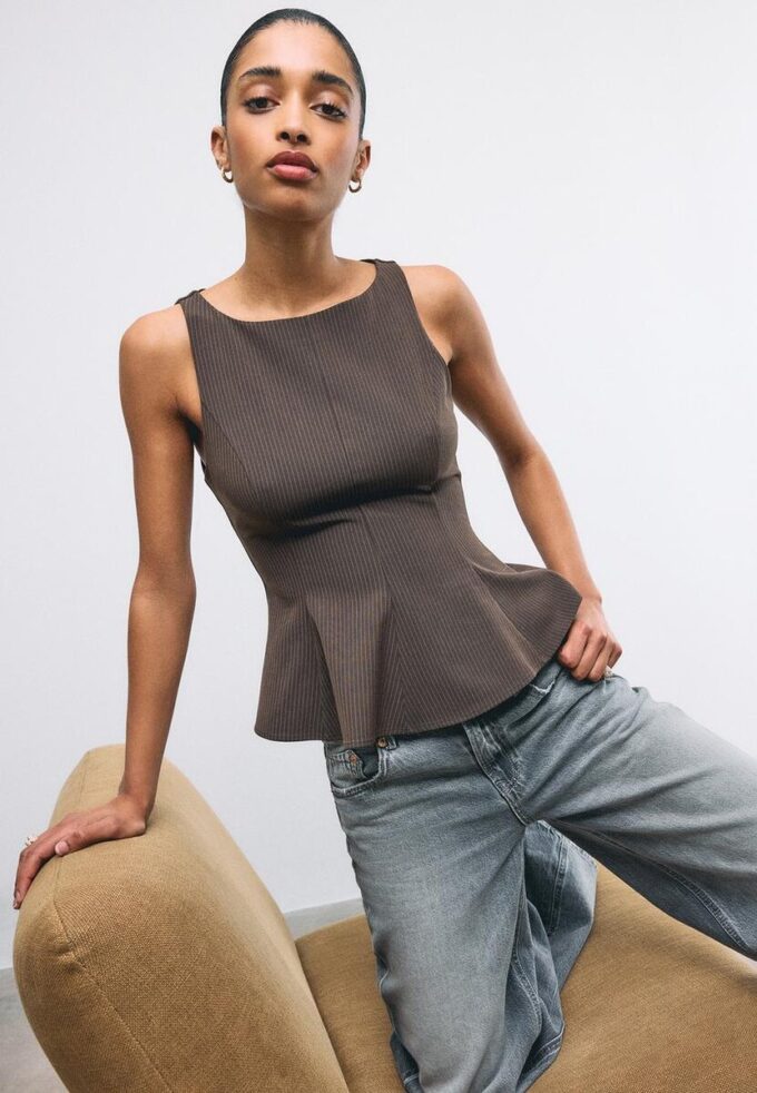Ärmelloses Peplum-Oberteil Ärmelloses Peplum-Oberteil