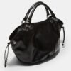 Runde Shopper-Tasche mit Metalldetails