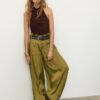 Satin-Sarouel-Hose mit Gürtel Satin-Sarouel-Hose mit Gürtel