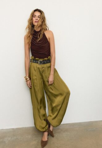 Satin-Sarouel-Hose mit Gürtel