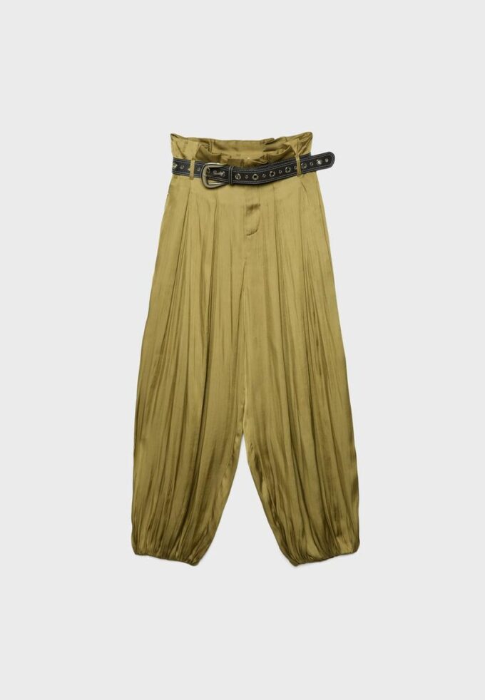 Satin-Sarouel-Hose mit Gürtel Satin-Sarouel-Hose mit Gürtel